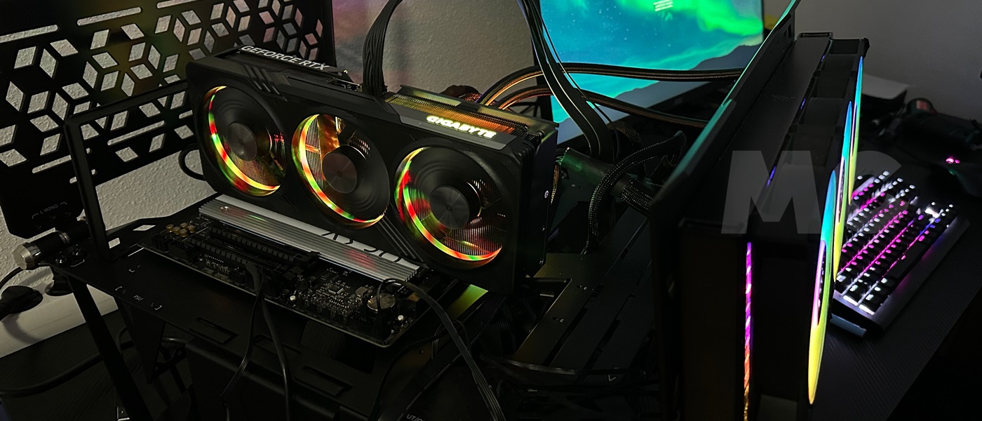 GIGABYTE GeForce RTX 4070 Ti SUPER GAMING OC