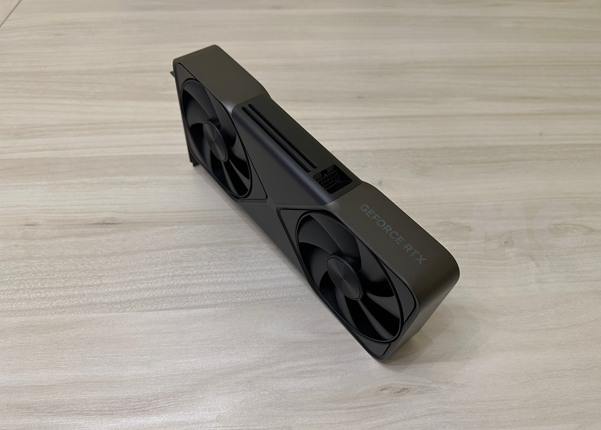 GeForce RTX 5090 Founders Edition