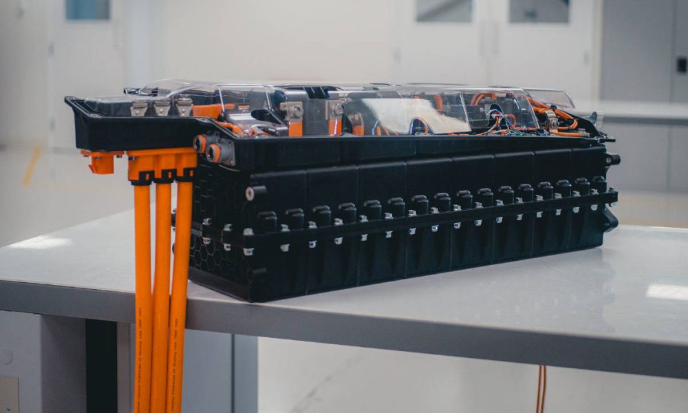 La batería ultrarrápida que se carga en 18 segundos y ya va camino a la producción masiva