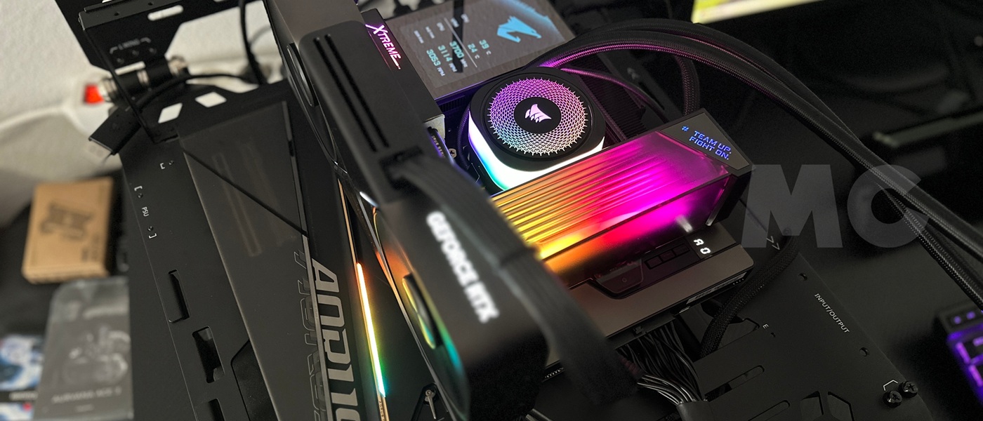 X870E AORUS XTREME X3D AI TOP