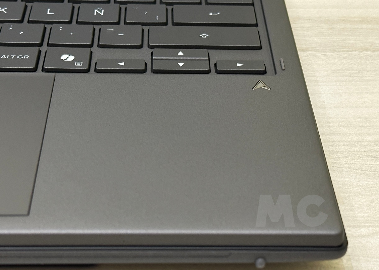 ASUS Zenbook DUO 2026