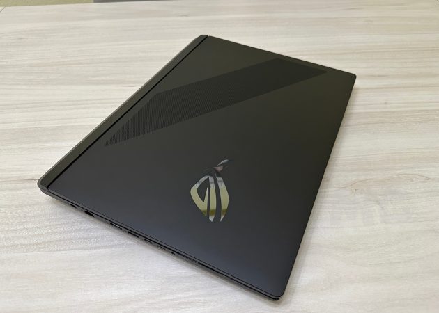 ASUS ROG Strix SCAR 18 2026