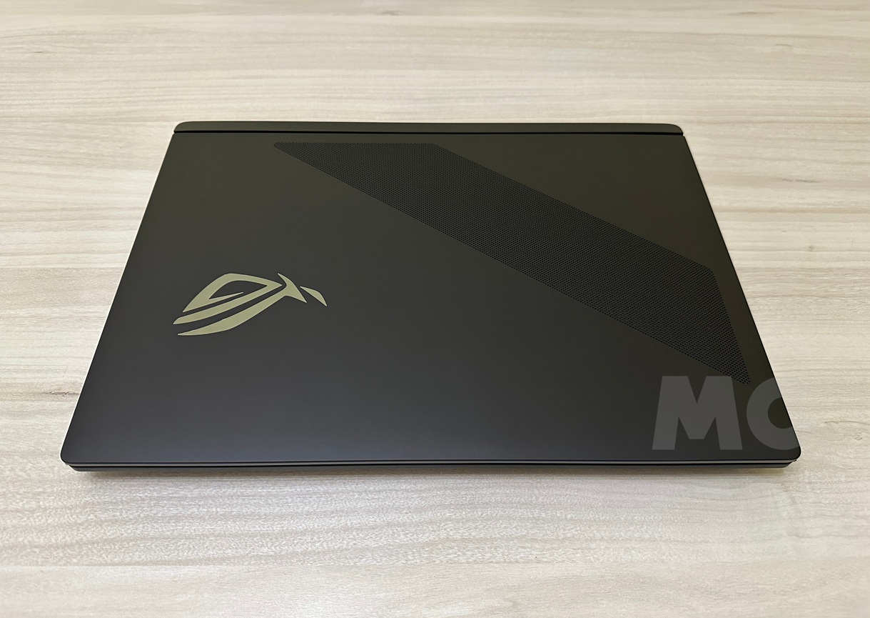 ASUS ROG Strix SCAR 18 2026