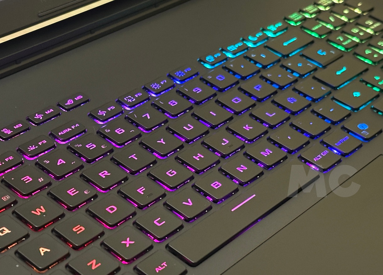 ASUS ROG Strix SCAR 18 2026