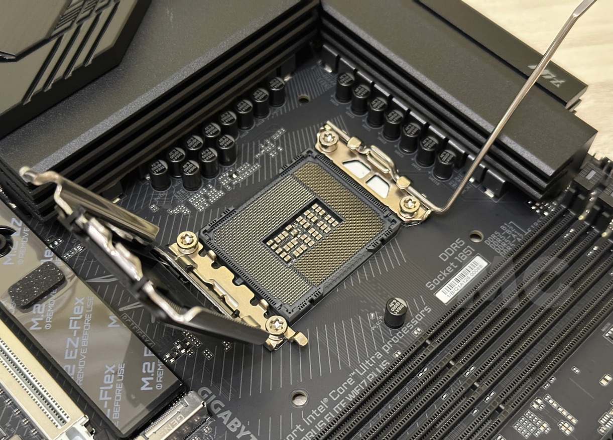 Z890 AORUS ELITE WIFI 7 PLUS