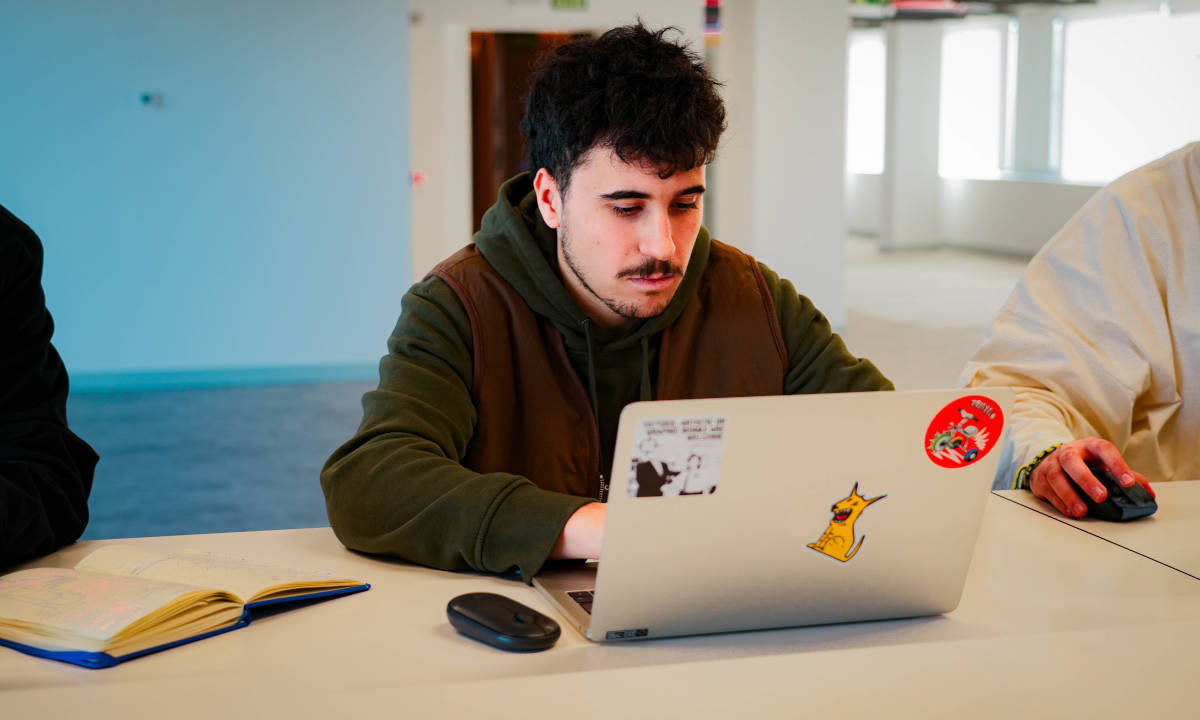 Del especialista al profesional multidisciplinar: así evoluciona el talento tecnológico