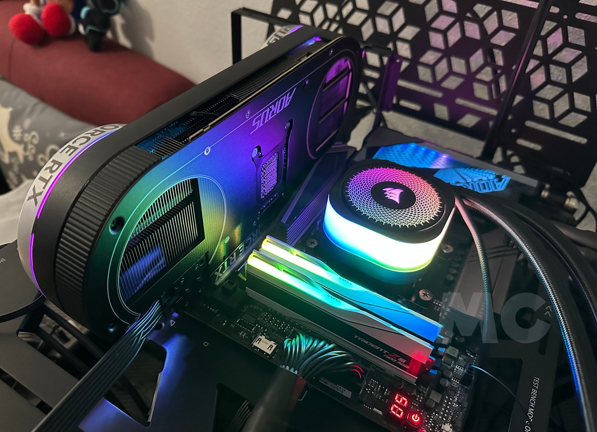 AORUS GeForce RTX 5070 INFINITY 12G