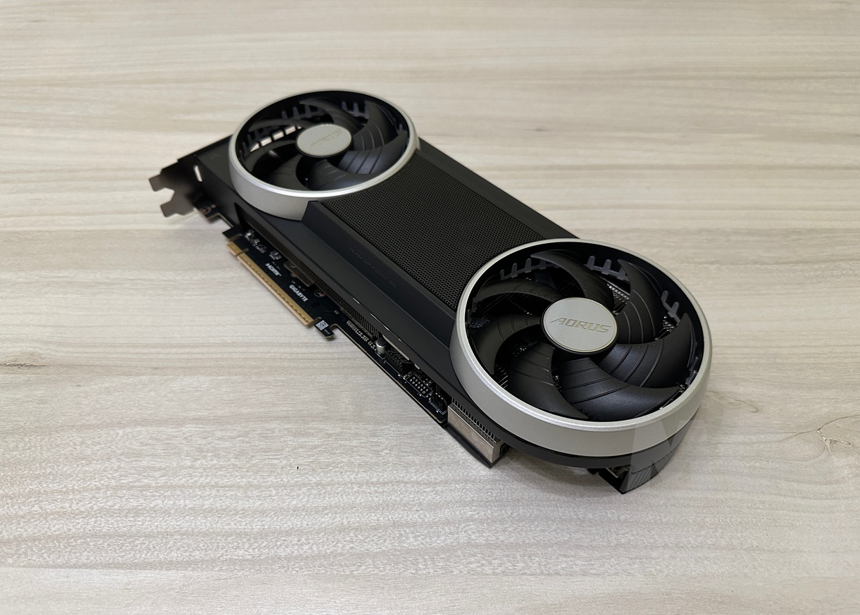 AORUS GeForce RTX 5070 INFINITY 12G