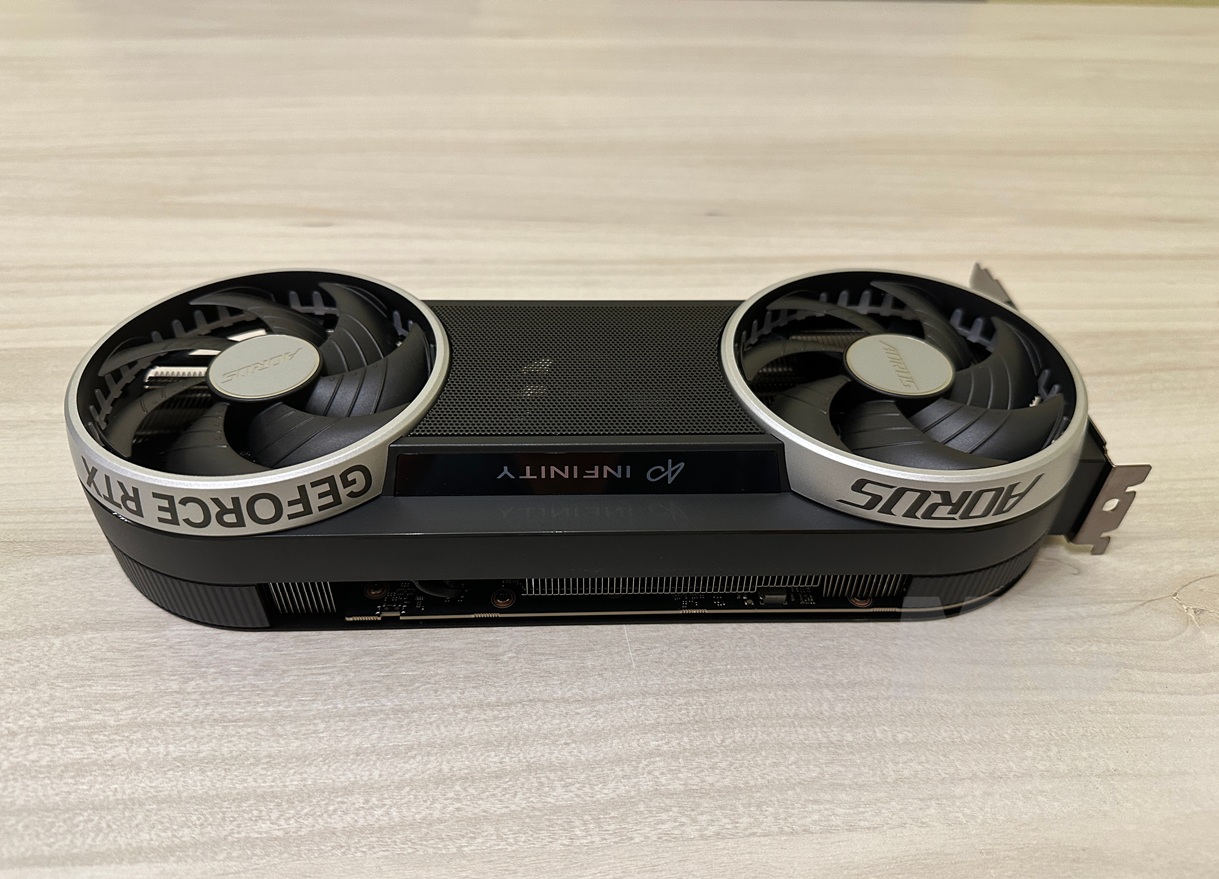 AORUS GeForce RTX 5070 INFINITY 12G