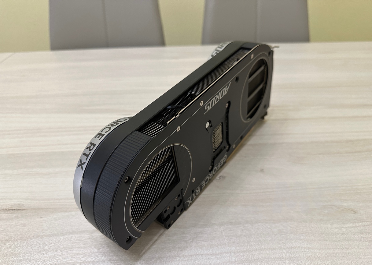 AORUS GeForce RTX 5070 INFINITY 12G