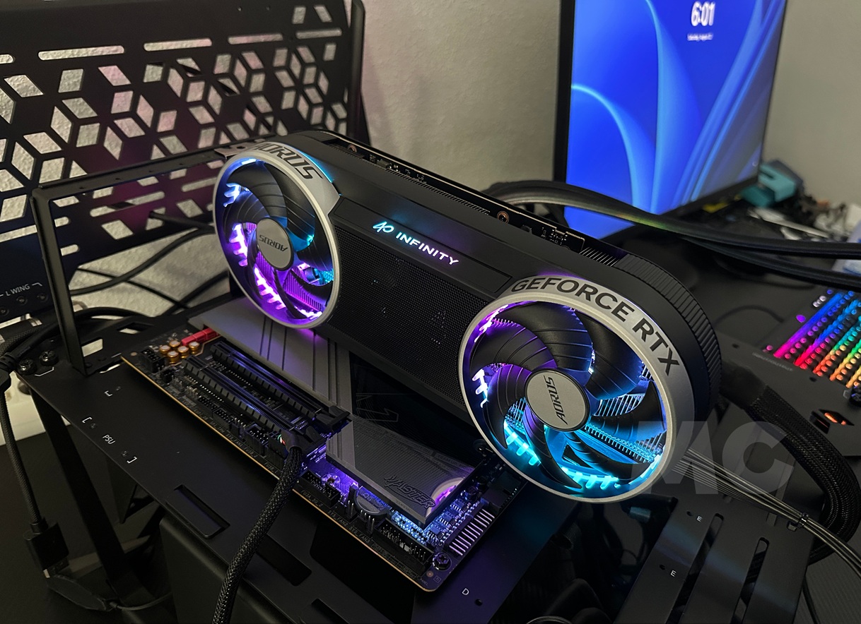 AORUS GeForce RTX 5070 INFINITY 12G