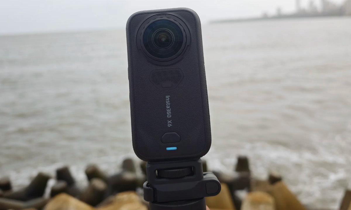 Insta360 X6