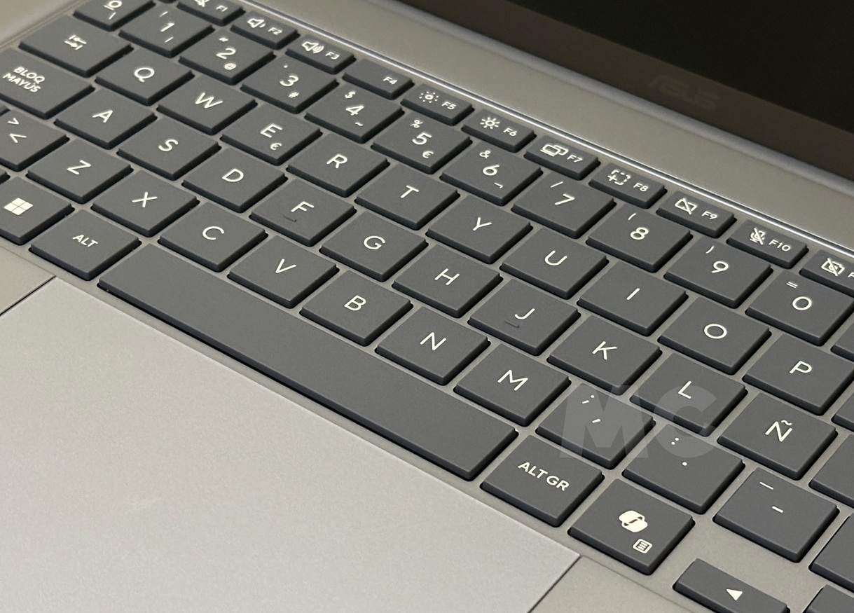 ASUS Zenbook 14 2026 ARM
