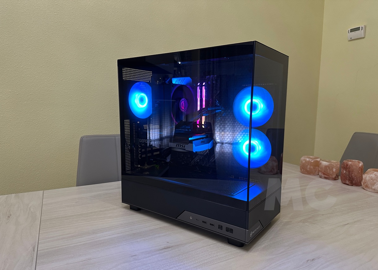 PCSPECIALIST Apex Ultra