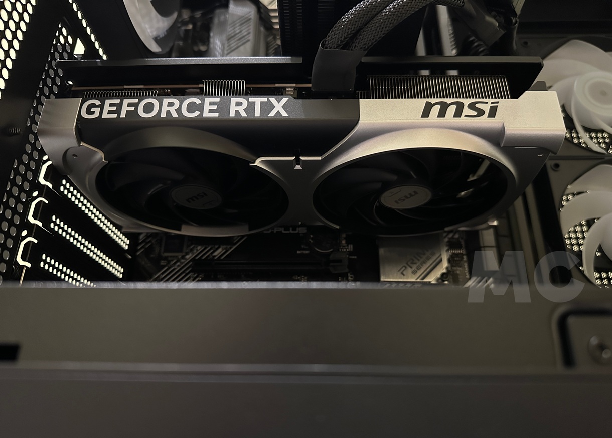 PCSPECIALIST Apex Ultra