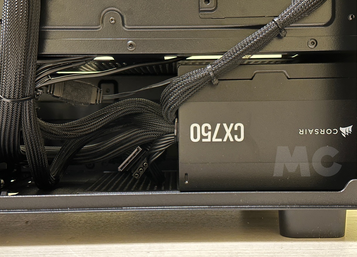 PCSPECIALIST Apex Ultra