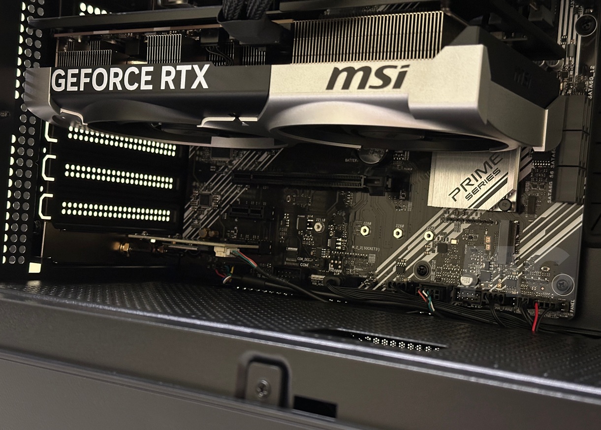 PCSPECIALIST Apex Ultra