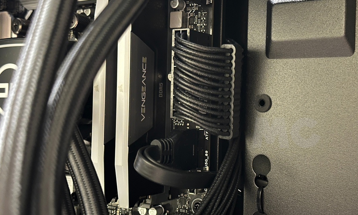 DDR5