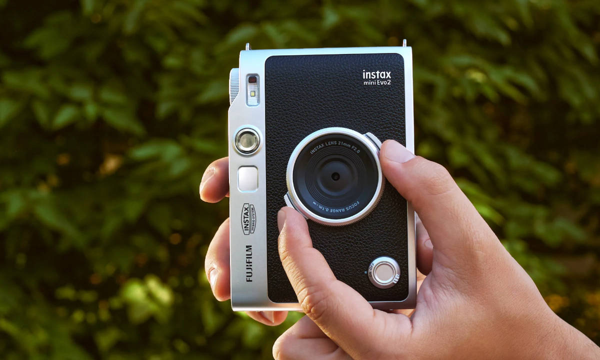 Fujifilm presenta una cámara que graba incluso antes de pulsar el disparador