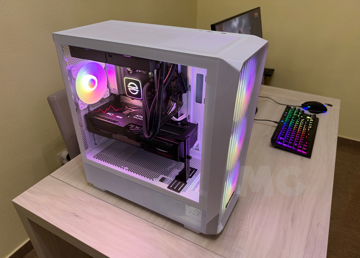 PCSPECIALIST Noble Lumin