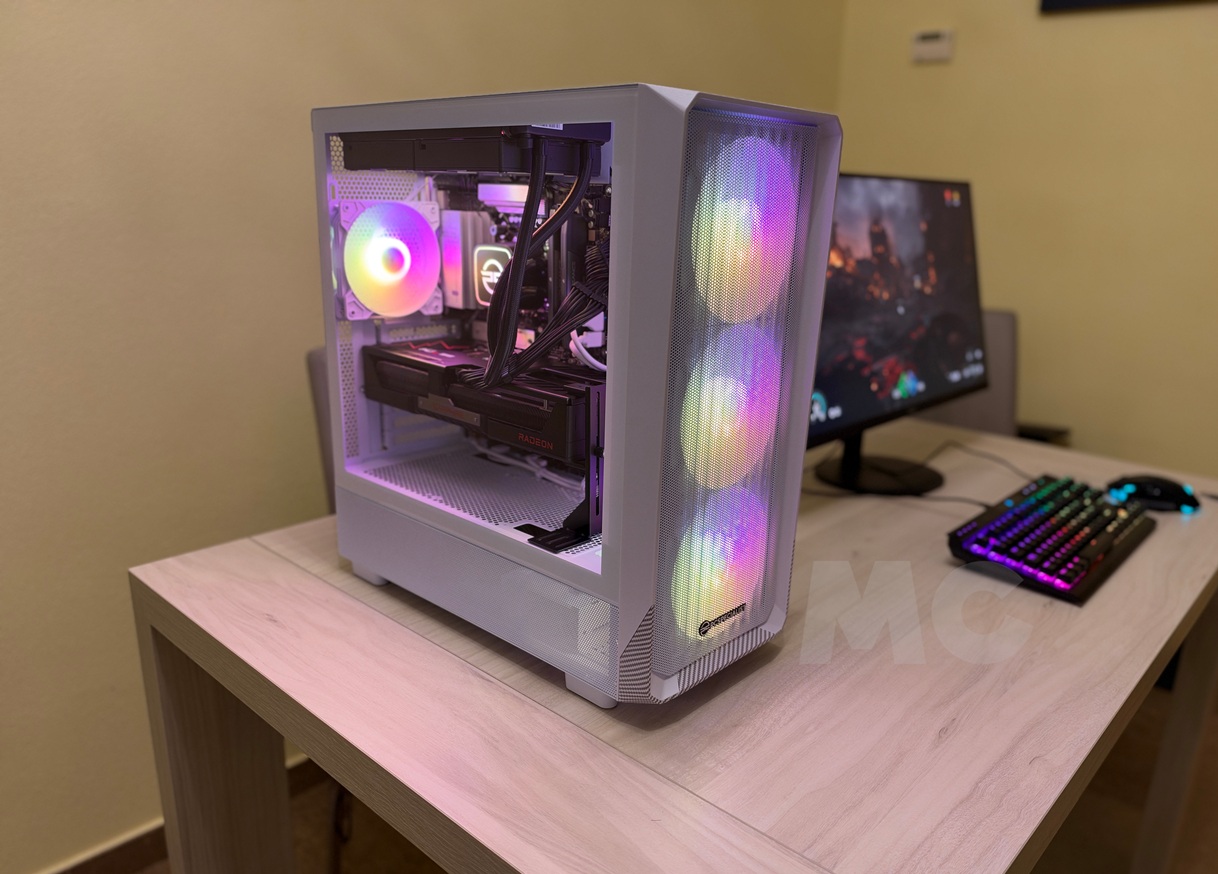 PCSPECIALIST Noble Lumin